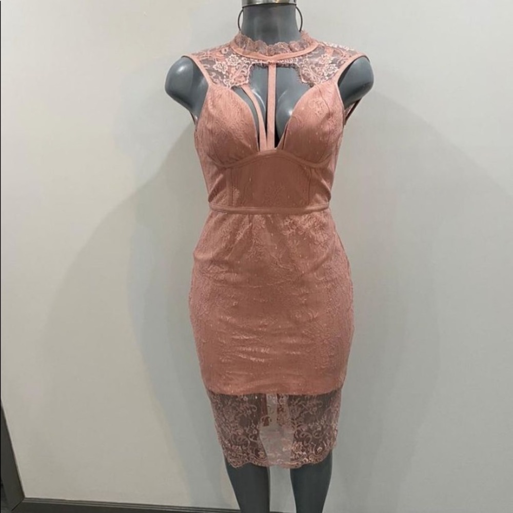 new laced dress with tag !